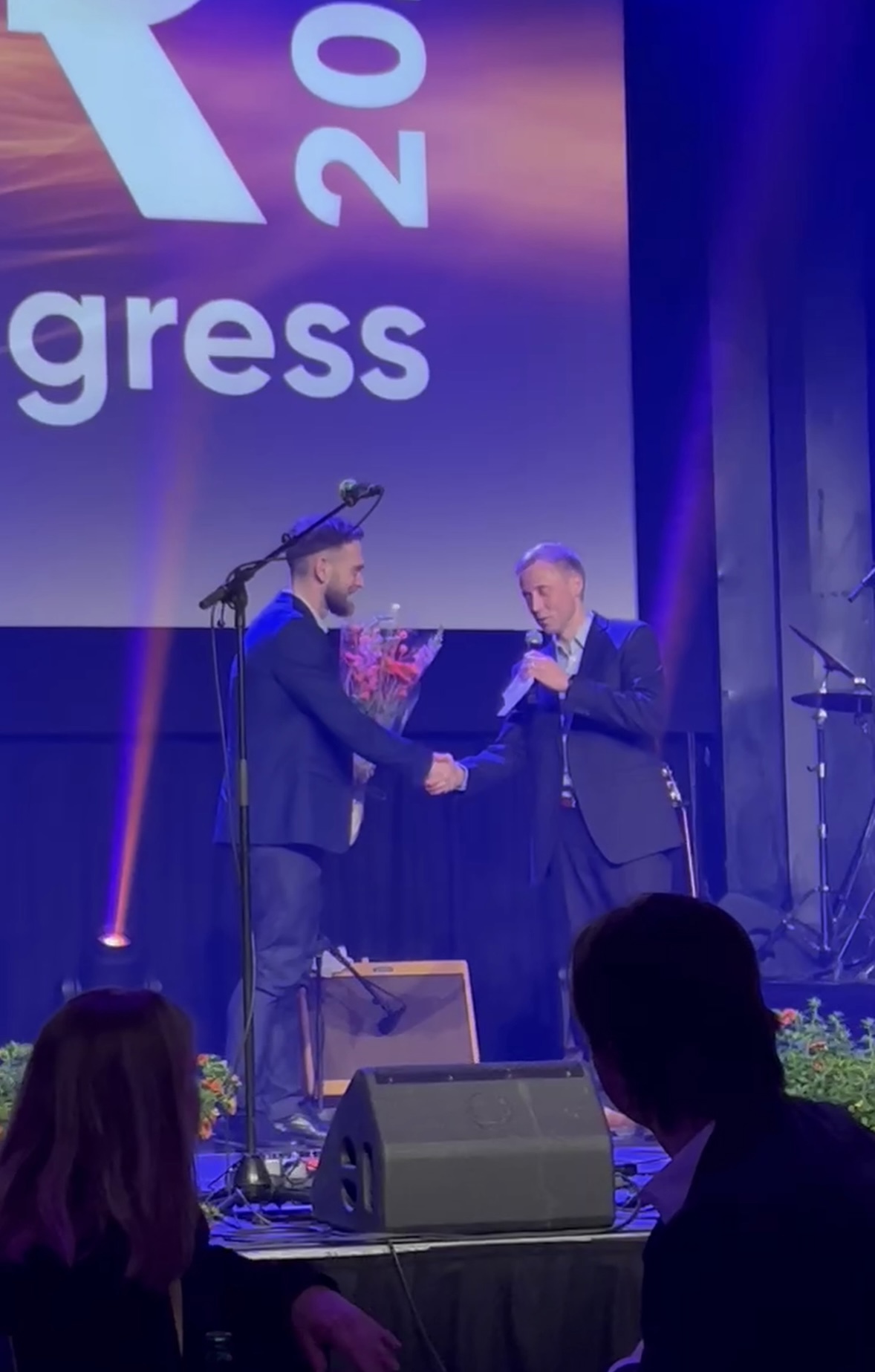 Vinner Petter Omland av case competition