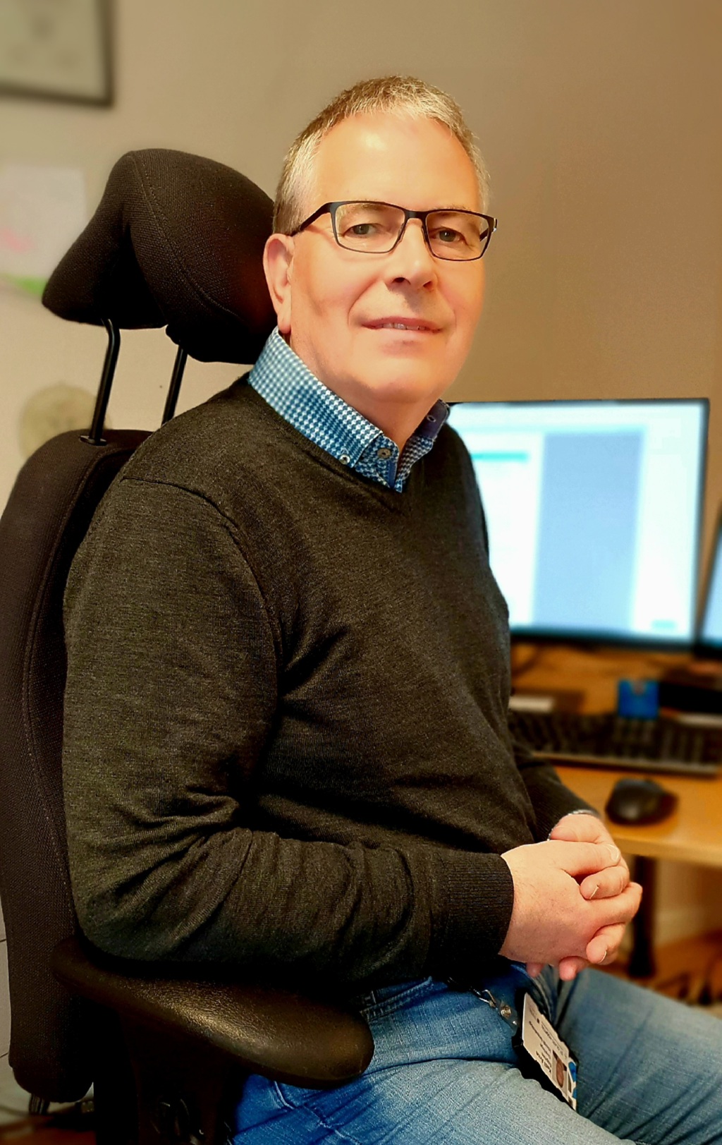 Mann i kontorstol. Ketil Arne Espnes høydebilde foto KUPP