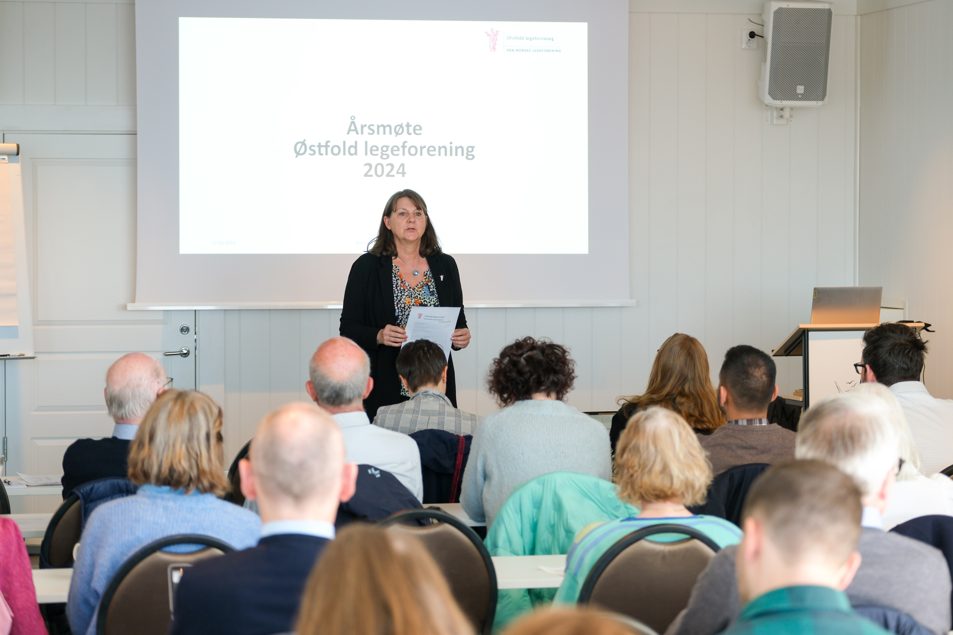 Leder ØLF Britt Fritzman åpner årsmøte 2024