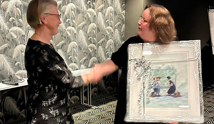 Siv Kvernmo får pris.