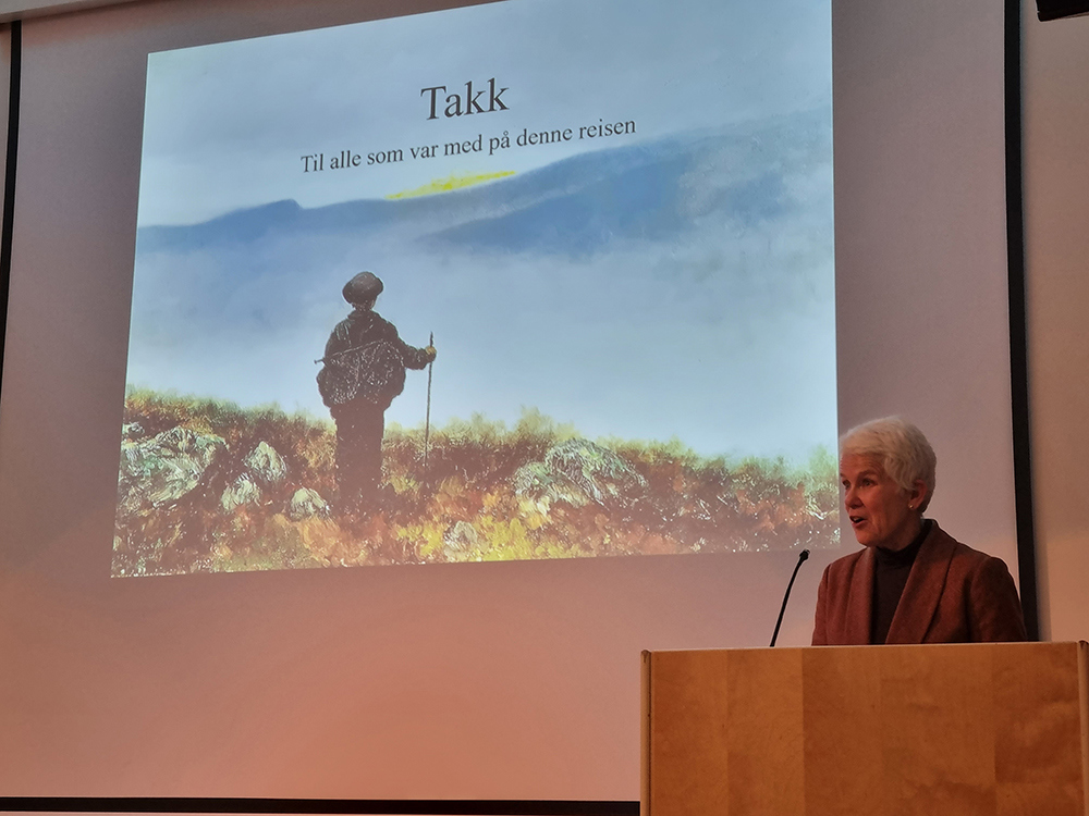 Rus- og avhengighetsmedisiner Guri Spilhaug holder en presentasjon