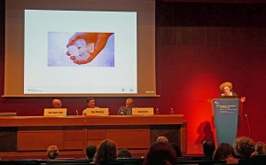 Cecilie Alfsen på talerstolen