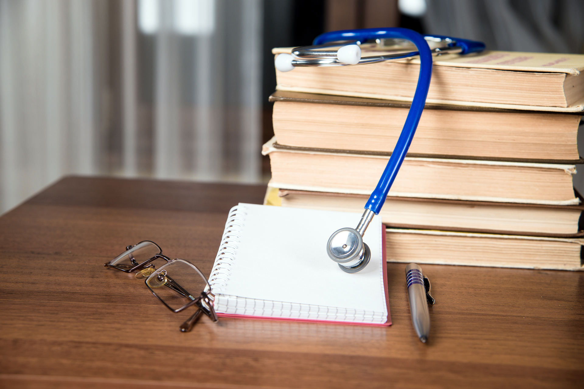 Stetoskop_bøker