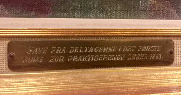 Skilt under maleri Foto: privat