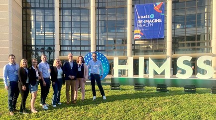 Årets delegasjon fra Legeforeningen i Orlando: Marius Edvardsen, Anniken Riise Elnes, Ingvild Vatten Alsnes, Nicolas Øyane, Cathrine Kjekshus, Eirik Arnesen, Anne Ringnes, Peter Christersson. Ikke til stede: Petter Hurlen
