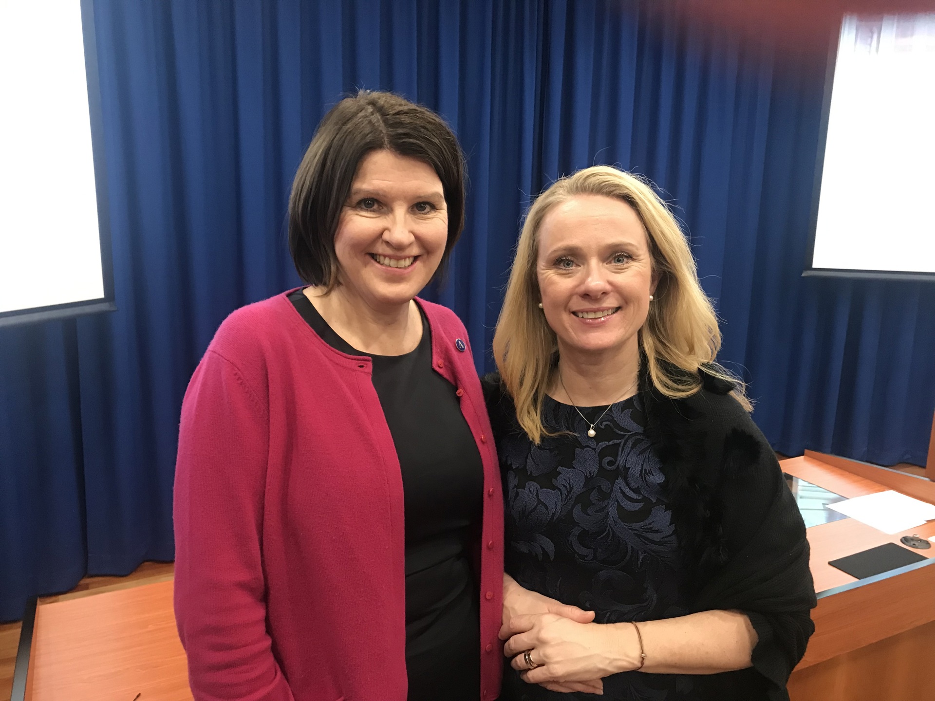 Kari Sollien og Anniken Hauglie foto: akademikerne