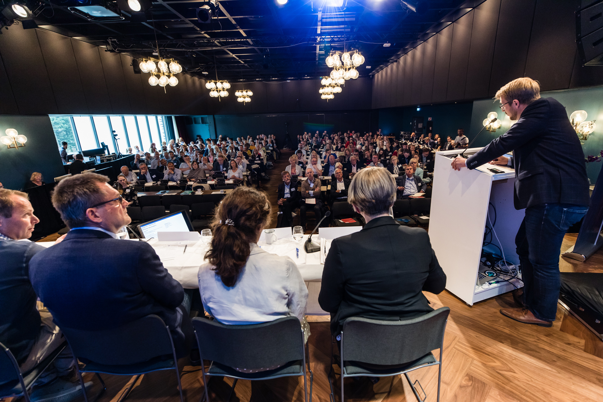 Helsepolitisk debatt om samhandling