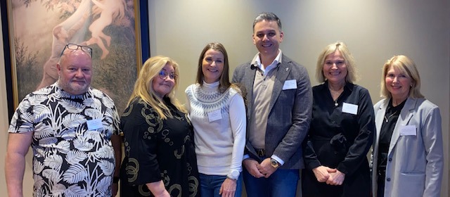 Anders Prestmo, E. Margrethe Kjølseth, Åse Valla, Dragan Zerajic, Anne Cecilie Harvei (leder), Tone Houge Holter (Legeforeningens sekretariat). Foto: Legeforeningen
