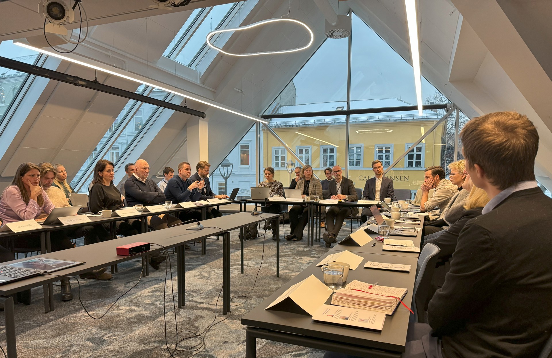 Samlet til debatt i Legenes Hus