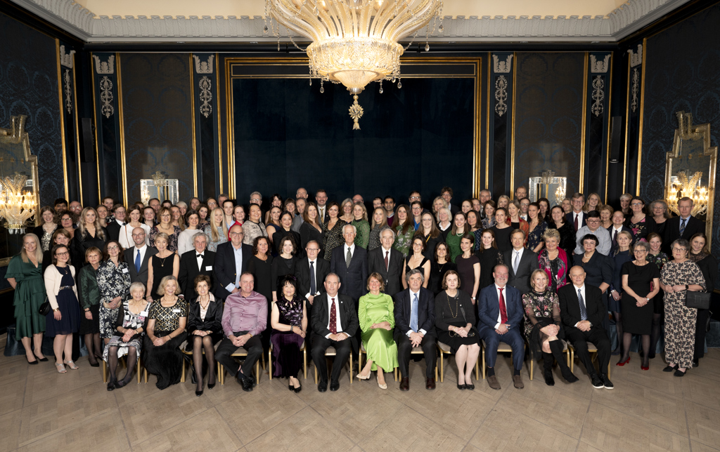 Fellesbilde av deltagerne på Den norske patologforenings 100 års jubileum. Foto: Horgmo og Rambøl, UiO