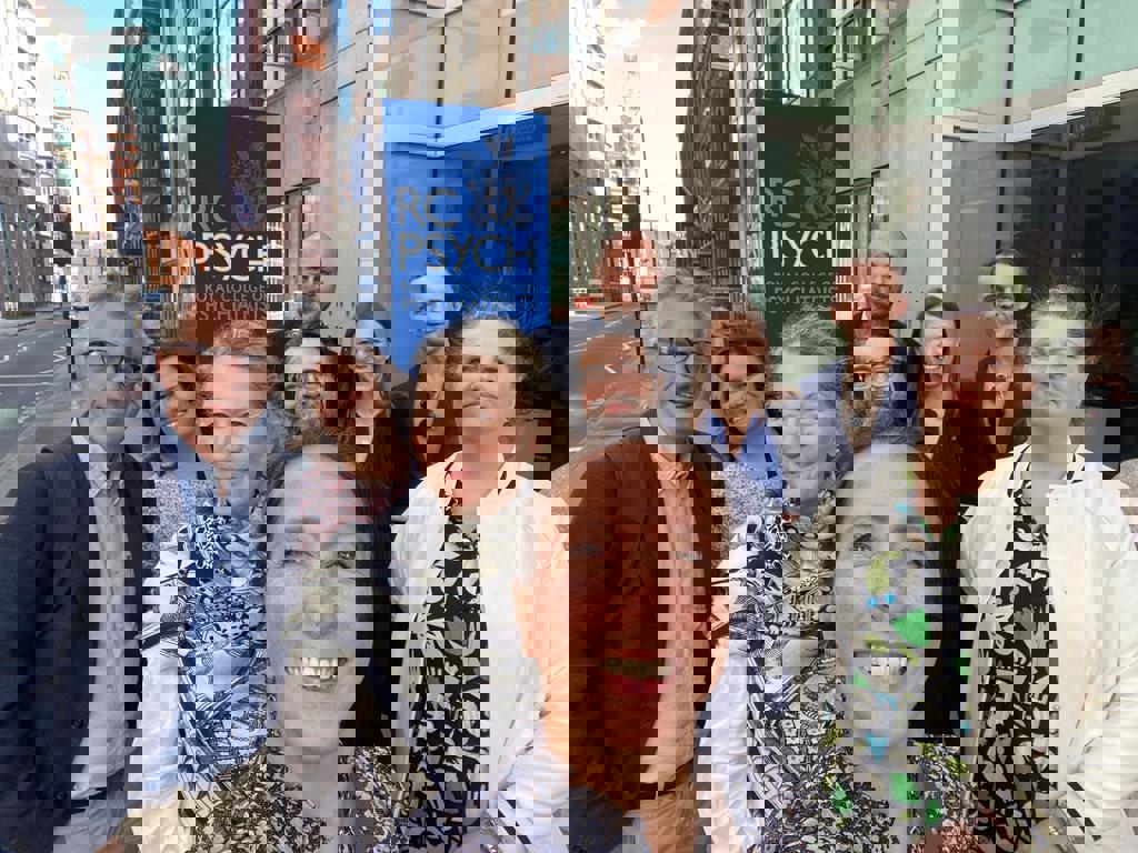 Styret i Npf var på besøk hos Royal College of Psychiatry tidligere i høst. Det var en lærerik og inspirerende tur. Foto: Melissa Weibell