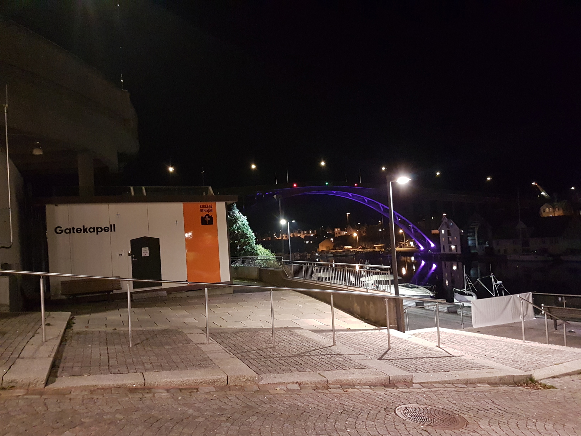 Ro langs Smedasundet