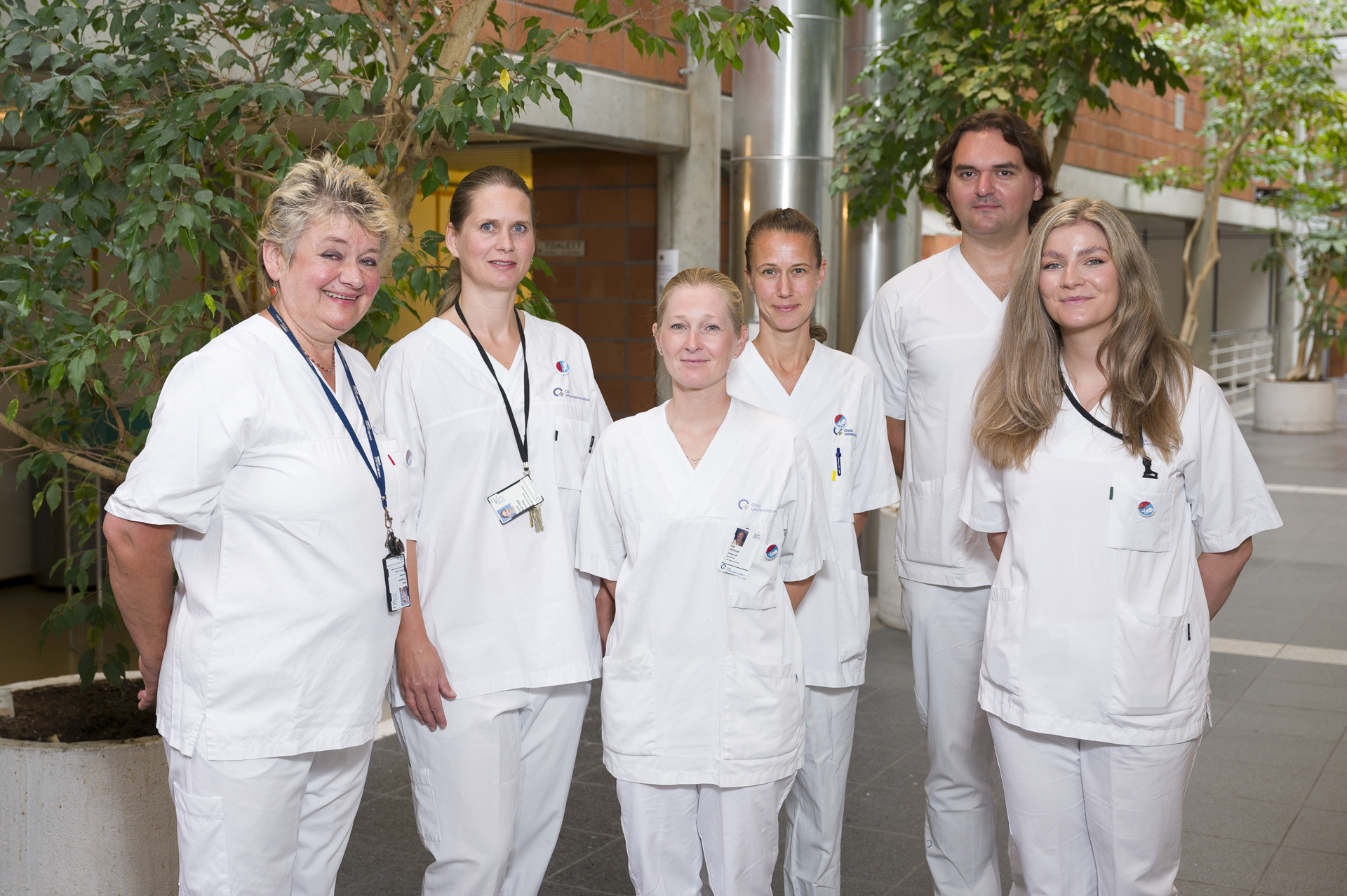 Bilde av Gitta Turowski, Sigrid Bjørnstad, Tine Johnsrud Hammer, Siri Schøne Ness, Anton Baysa og Sunniva Bjerknesli Segtnan.