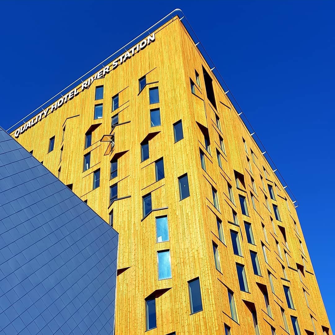 Quality hotel River Station fasade fra bakken. Foto: Quality hotel