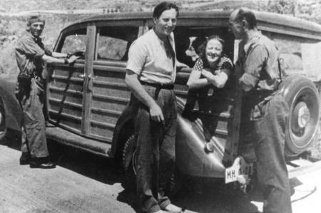 Bundesarchiv, Bild 183-17036-0005 / CC-BY-SA 3.0 https://creativecommons.org/licenses/by-sa/3.0/de/deed.en