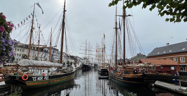 Bilde av Arendal sentrum.