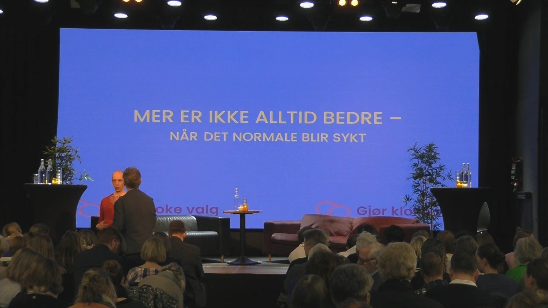 Når det normale blir sykt - seminar. Bilde fra scenen. Foto: Skjermdump fra video.