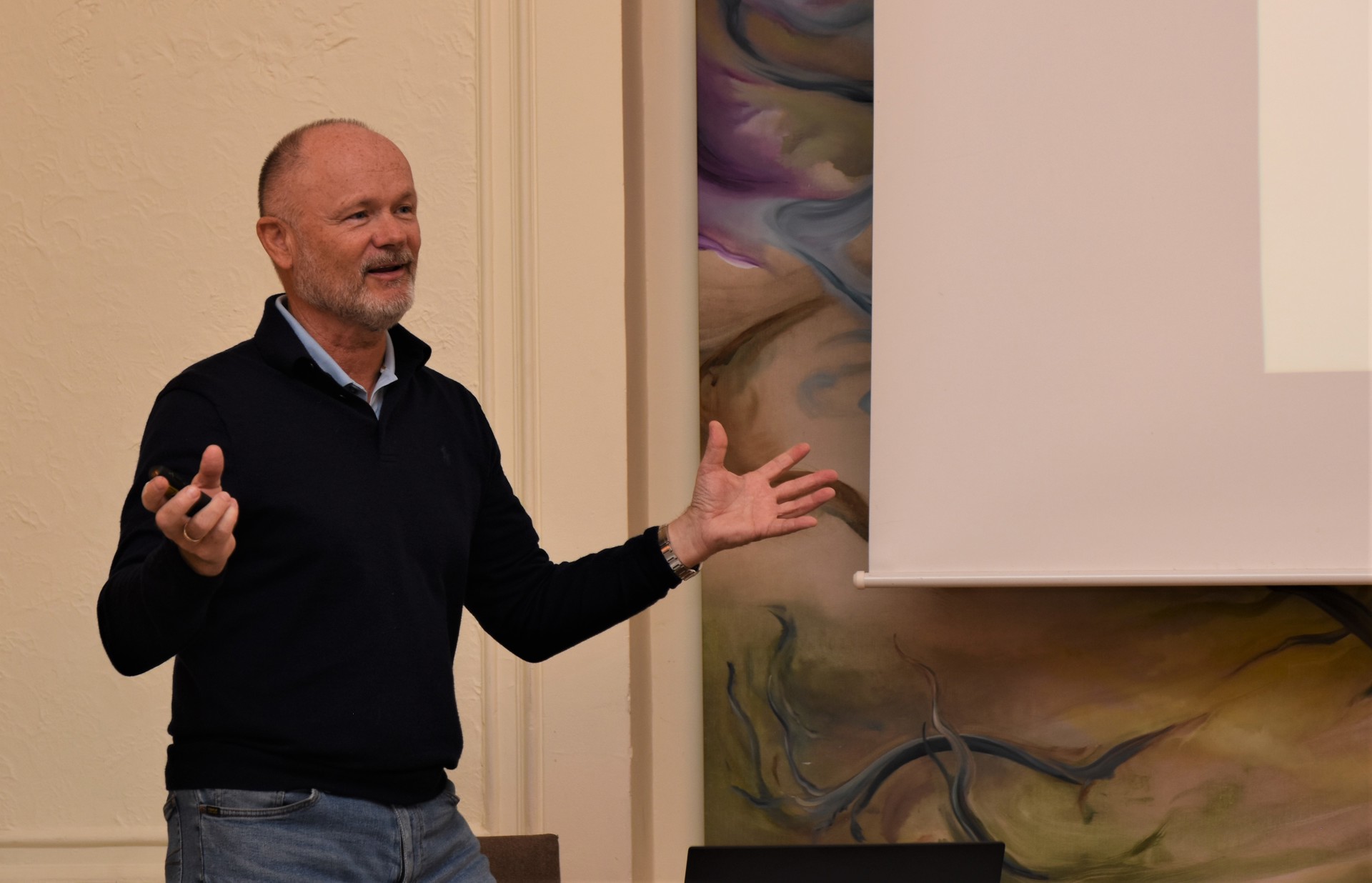 Man teaching. Bjørn Bjorvatn. Foto Lisbeth Nilsen