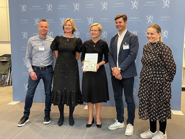 deler av ekspertutvalget som vurderte tematisk organisering av psykisk helsevern.