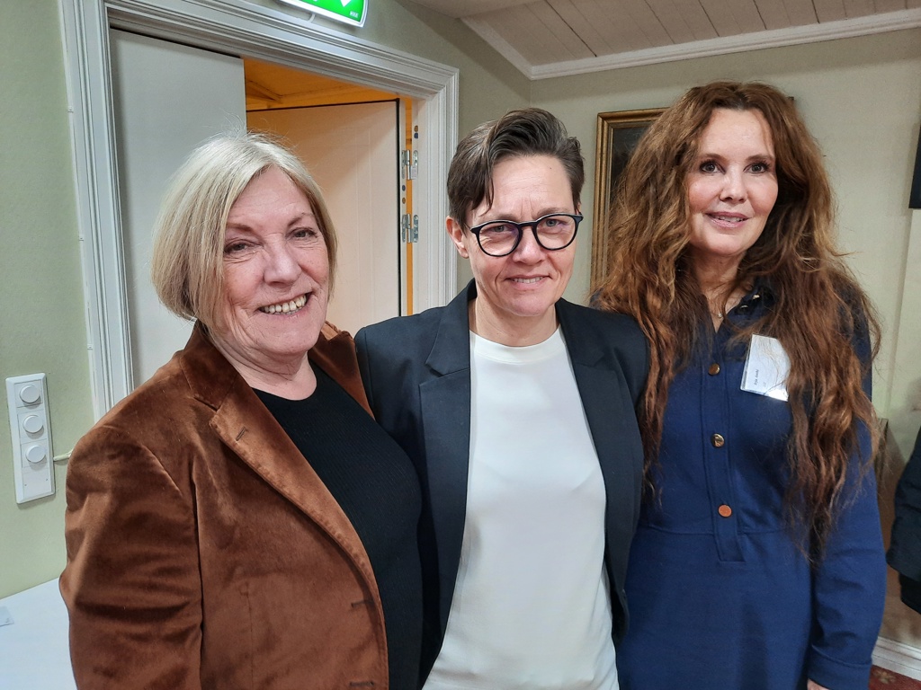 Foredragsholderne F.v.Ann Torill Benonisen, Monica Seem, Irja Anthi. Foto: Morten Langeland