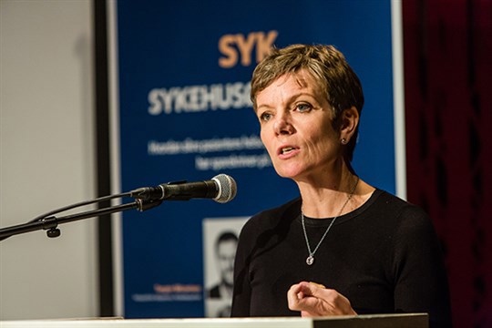  IKKE FORNØYD: - Politikerne har store ambisjoner på vegne av helsetjenesten. Ambisjonsnivået krever at sykehusene får en større andel av budsjettet, sier president Marit Hermansen. FOTO: Thomas Barstad Eckhoff/Legeforeningen