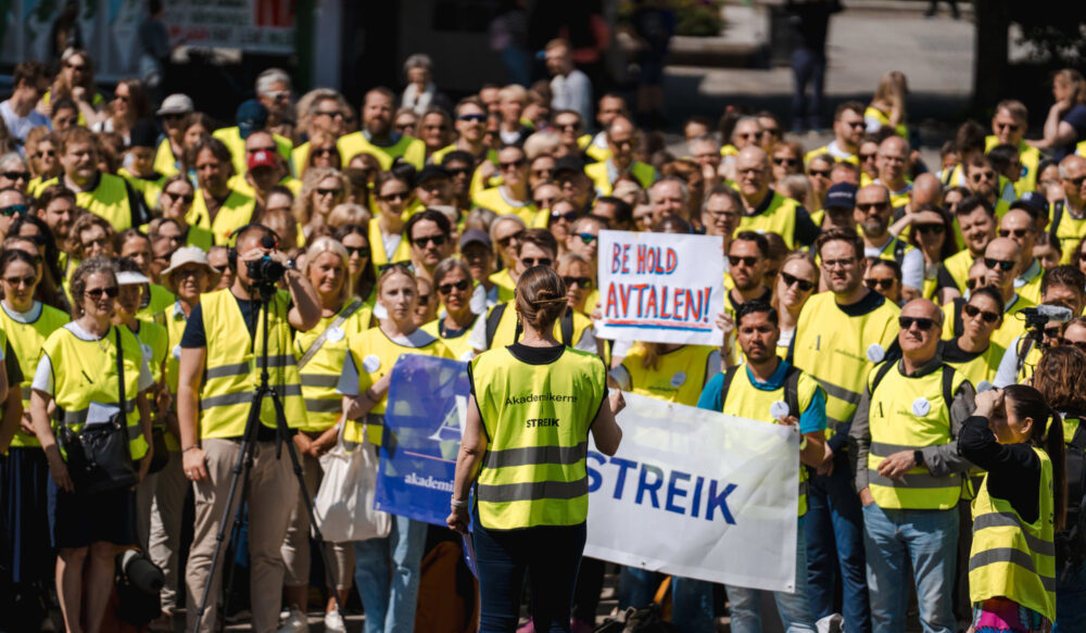 Akademikernes streik ble stoppet av regjeringen med tvungen lønnsnemnd 2. juni. Nå er det opp til Rikslønnsnemnda å avgjøre saken. Foto: Hanna Hagenes