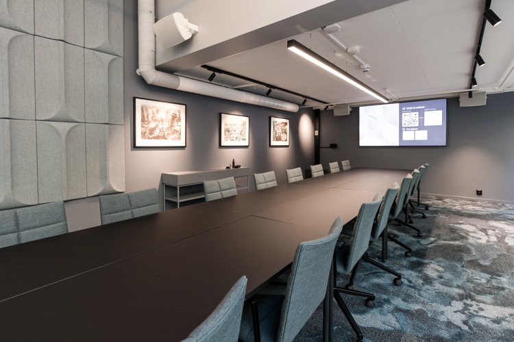 Langbord møterom Skjelderup